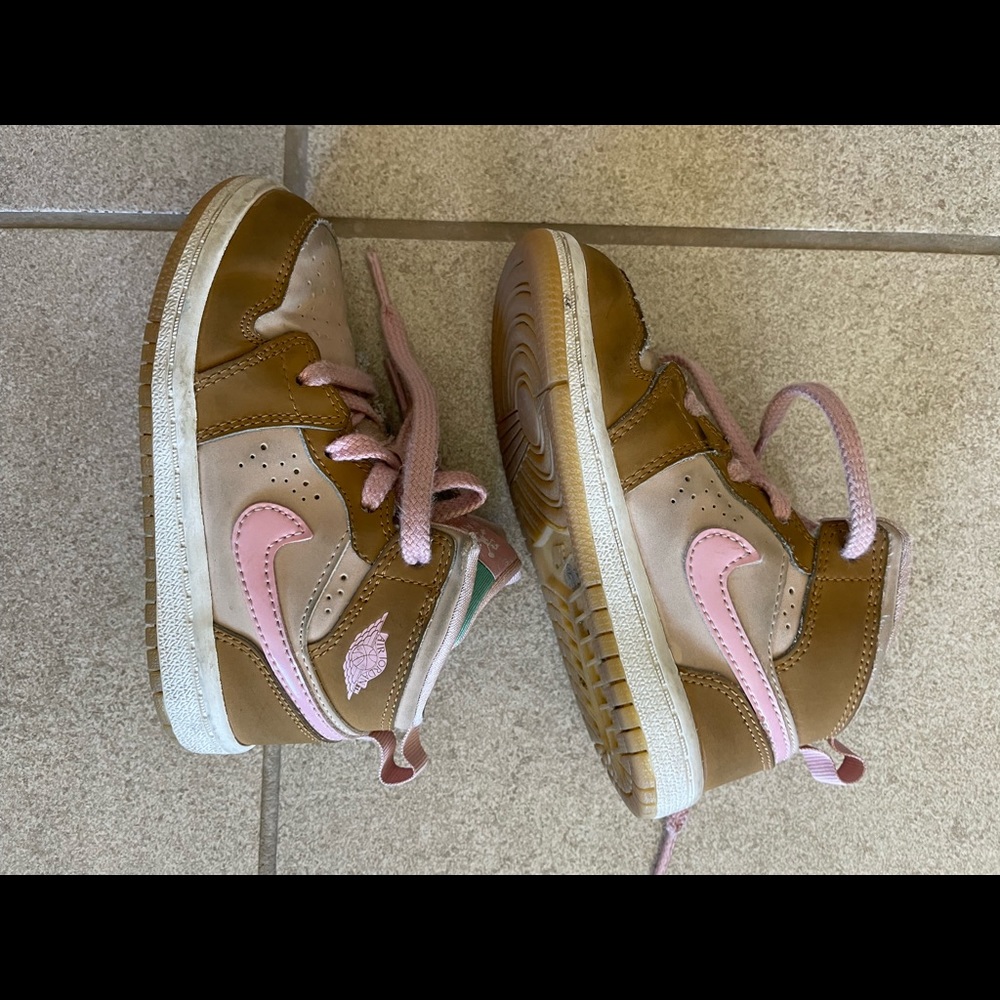 Toddler girl size 8 air Jordan, space jam, pink and tan